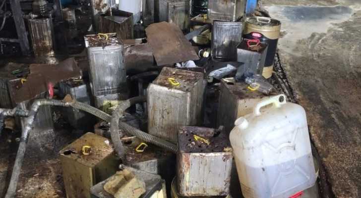 مداهمة نوعية لمراقبي الدائرة الصحية في بلدية طرابلس ومصلحة الإقتصاد استهدفت معملا لزيوت القلي والطعام في سقي البداوي
