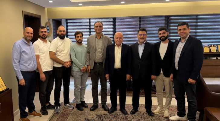 وفد بلدية السلطانية يلتقي رئيس مجلس الجنوب لبحث المشاريع الإنمائية والخدمية