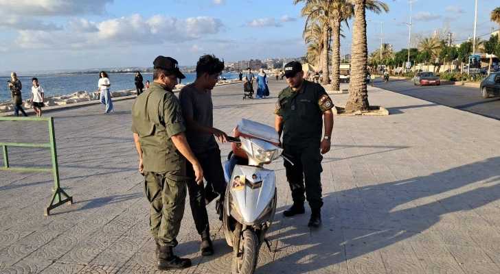 بلدية صور تنفذ حملة لإزالة التعديات وضبط مخالفات السير