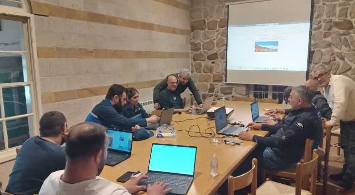 بلدية بسكنتا تُطلق برنامجًا تدريبيًا لتعزيز كفاءة العمل البلدي