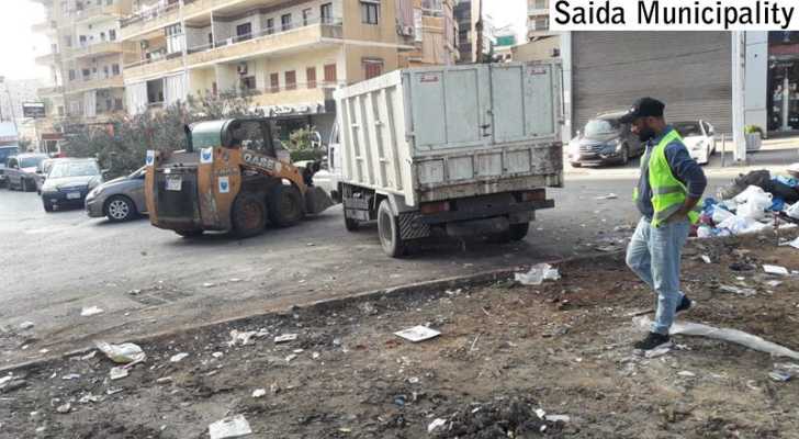 بلدية صيدا تباشر تنفيذ خطة النفايات المحلية وتبحث عن تمويل لشراء أول كومباكتر