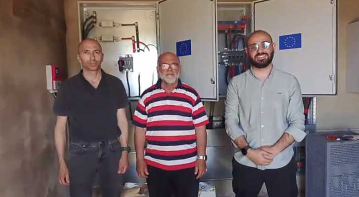 بلدية زبقين تنجز تركيب منظومة طاقة شمسية لتشغيل البئر الارتوازي