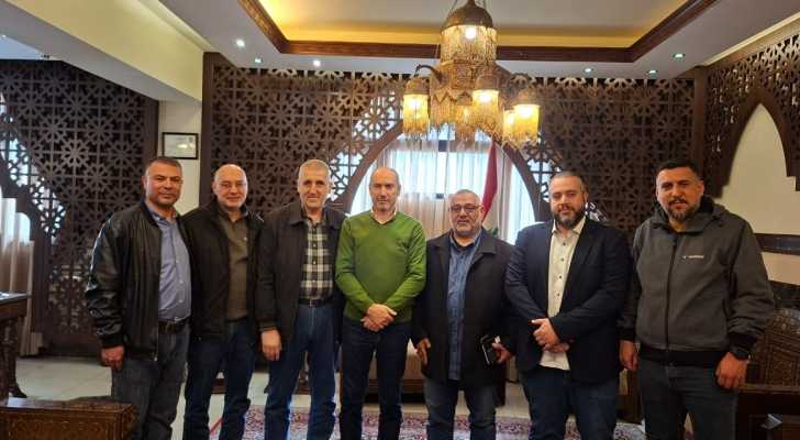 محافظ الجنوب والنبطية بالتكليف يلتقي اتحادات وبلديات المنطقة لبحث ملف النزوح