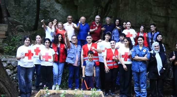 بلدية مدينة الشويفات تنظم نشاطًا بيئيًا لتشجير محمية
