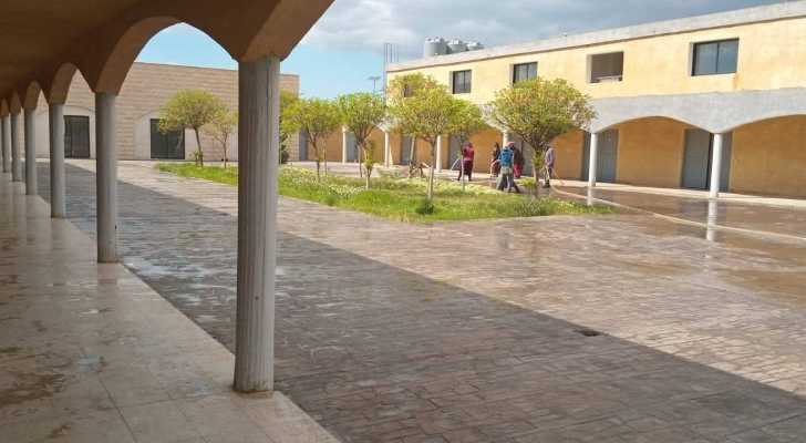 بلدية القاع تفتتح مركز إيواء رابع لاستيعاب الوافدين