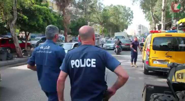 بالفيديو: بلدية الحدث تبدأ حملة إزالة المخالفات بمؤازرة شرطة إتحاد بلديات الضاحية