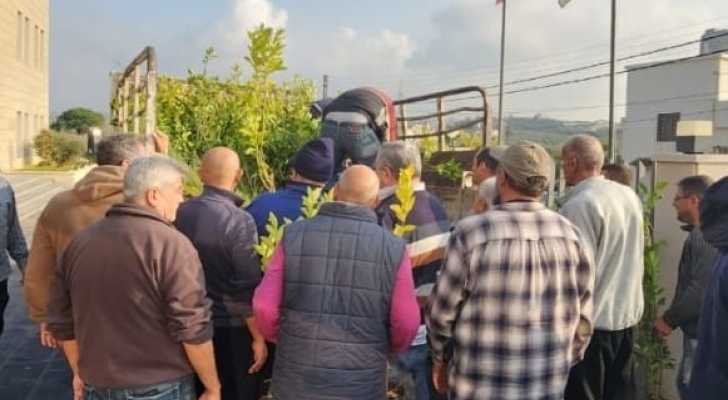 بلدية مغدوشة توزّع شتول من الحمضيات والزيتون المؤصلة وذات الجودة العالية