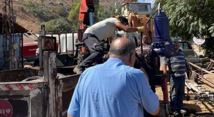 بعد متابعة حثيثة وتعاون مع اتحاد بلديات الضاحية .. بلدية الجية تؤمن مضخة جديدة لمياه الصرف الصحي