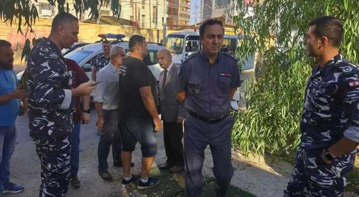 بالتعاون مع البلديات .. حملة لإزالة التعديات العشوائية بين البترون والمدفون