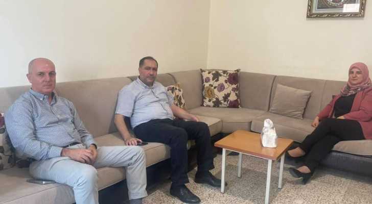 بلدية كفرمان تبحث الأوضاع التعليمية والأضرار التى لحقت بمتوسطة كفرمان الثانية
