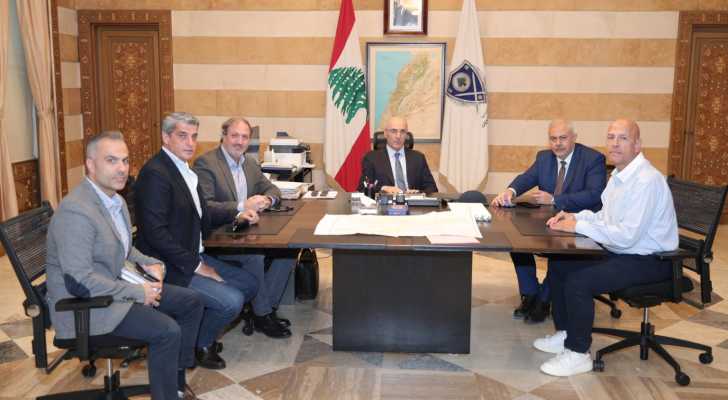 وزير الداخلية يبحث مع المحافظ ورئيس بلدية بيروت استعدادات موسم الشتاء