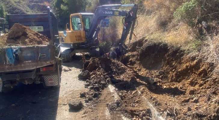 بلدية حملايا تستعد للشتاء بتنظيف القنوات والسواقي