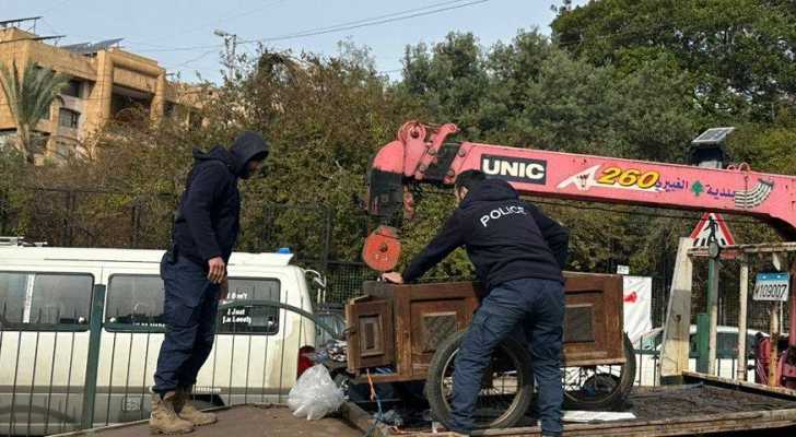 شرطة بلدية الغبيري تبدأ بحملة إزالة للمخالفات على جوانب الطرقات