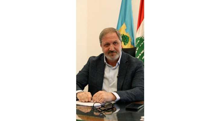 بلدية بيروت تطلق أعمال تزفيت الحفر في شوارع العاصمة