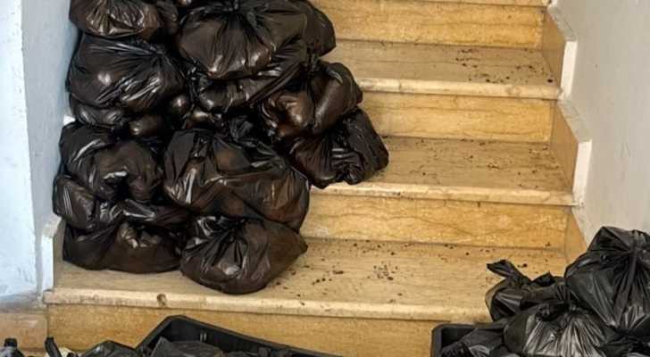 بلدية طيردبا توزع 120 حصة من الخضار دعمًا للعائلات في البلدة