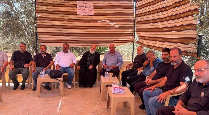 رابطة مخاتير البقاع الشمالي تتفقد أحوال الأهالي وتقدّم التعازي لذوي الشهداء