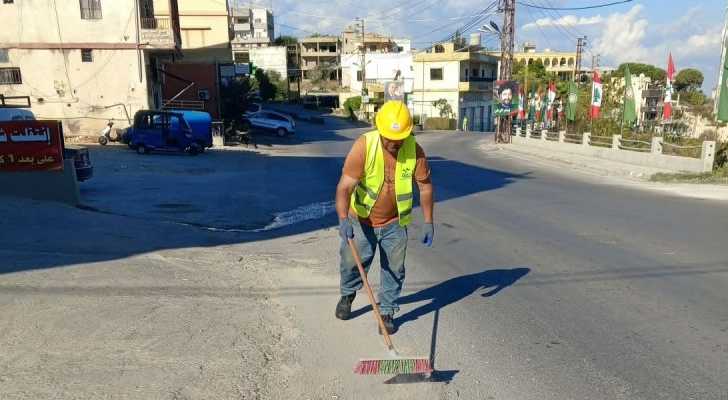 بلدية الغسانية تنفّذ حملة نظافة شاملة على مدى 30 يومًا بالتعاون مع جمعية «نبع»