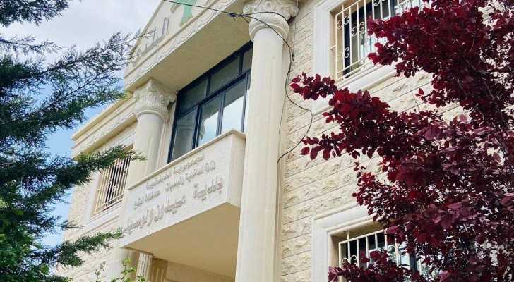 النشاط البلدي في ميدون ولوسيا: مشاريع خدماتية بمشاركة محلية ودولية