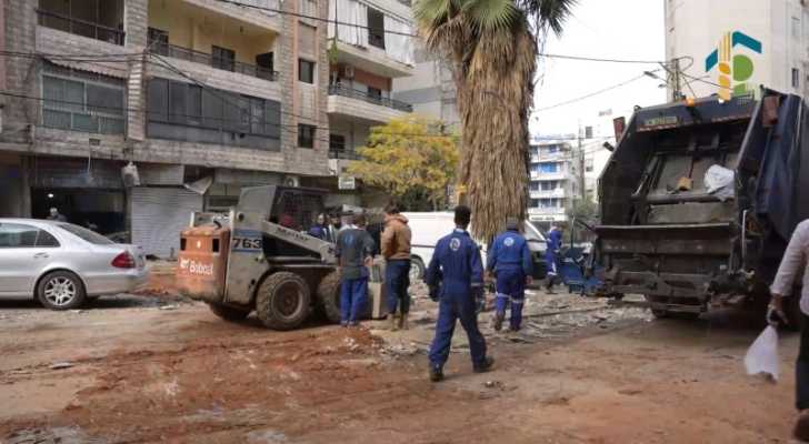 بالفيديو: جهود جبارة لإزالة النفايات في الضاحية الجنوبية .. تعاون مشترك لشوارع نظيفة