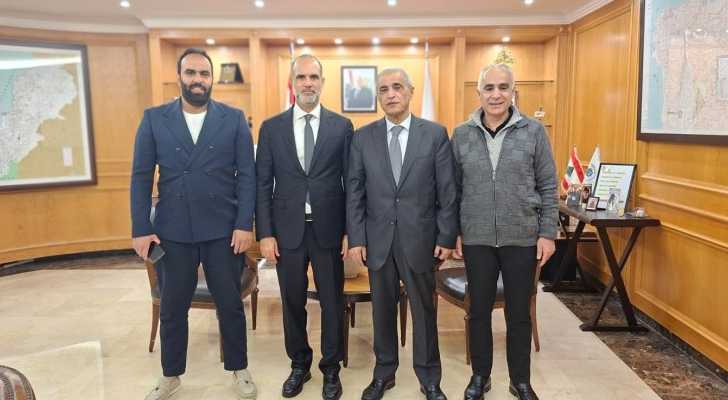 وفد من اتحاد بلديات العرقوب يبحث مع وزير الأشغال تأهيل وتزفيت الطرقات