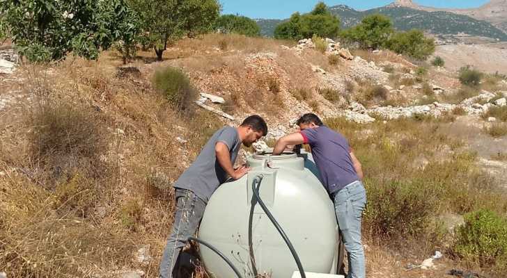 بلدية يحمر تواكب أعمال معالجة أضرار شبكة المياه بالتعاون مع مؤسسة مياه البقاع