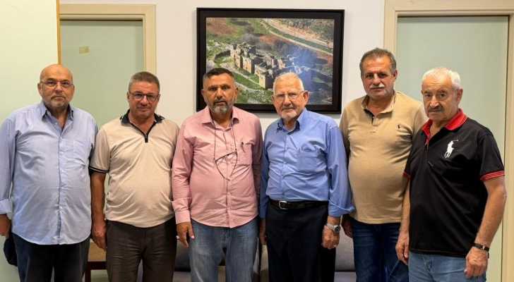 بلدية شقرا ودوبيه تبحث أوضاع النازحين من حولا واحتياجاتهم