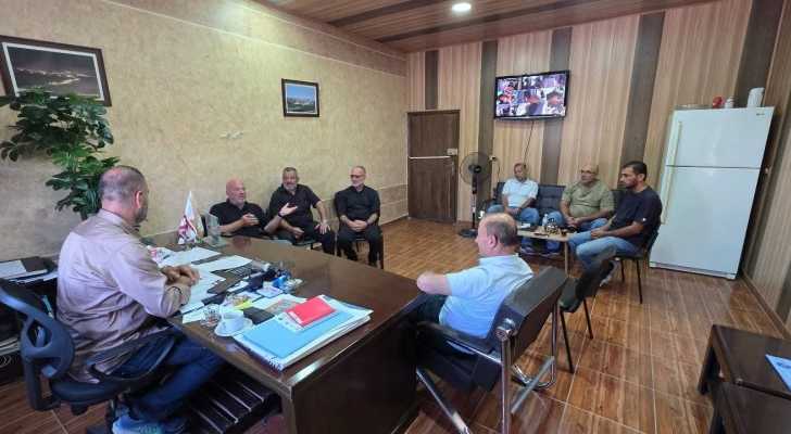 بلدية طيردبا ومصلحة مياه وادي جيلو تبحثان آلية توزيع المياه في البلدة