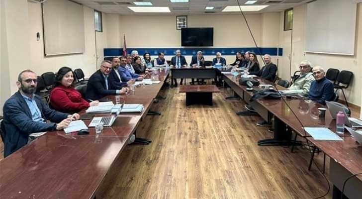 فيّاض يوقّع على الاستراتيجية الوطنية لقطاع المياه وثمانية مراسيم تطبيقية لقانون المياه