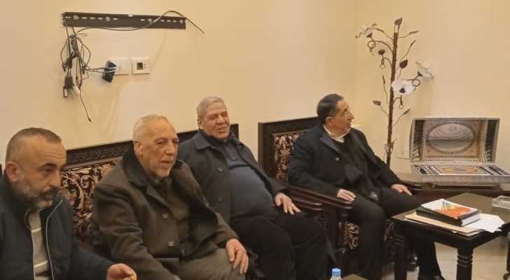 رابطة مخاتير بعلبك تزور الدكتور حسين الحاج حسن لبحث شؤون المخاتير ودائرة النفوس