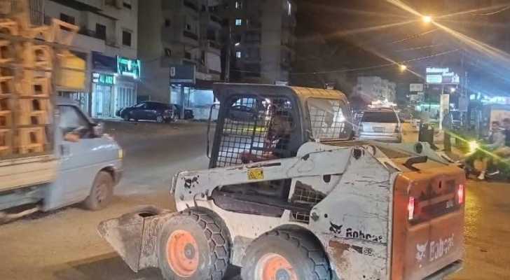شرطة بلدية طرابلس تتابع حملتها الميدانية لإزالة المخالفات والتعديات على الأملاك العامة في القبة