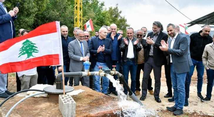 بلدية الرجمة تطلق مشروع تجهيز بئر ارتوازي بالطاقة الشمسية لتأمين المياه