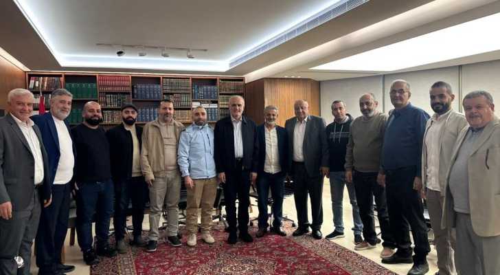 وفد من بلدية مركبا والمخاتير يلتقي النائب علي حسن خليل لعرض حاجات البلدة