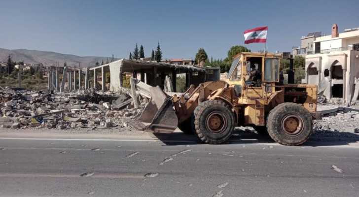 بلدية الهرمل تنهي رفع اثار العدوان .. ورئيسها يعد بمواصلة العمل رغم صعوبة الظروف