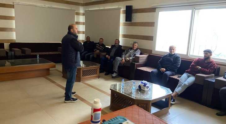 وزارة الزراعة وبلدية كوثرية السياد تنظّمان لقاءً إرشاديًا للمزارعين