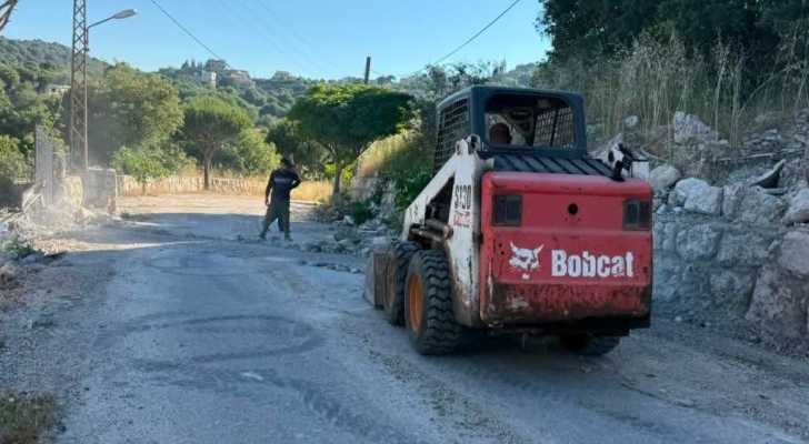بلدية سجد تواصل جهودها لتهيئة البلدة أمام عودة الأهالي