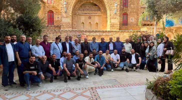 تكريم لخلية أزمة بلدية الخيام تقديرًا لجهودها في دعم النازحين ومواكبة الأهالي