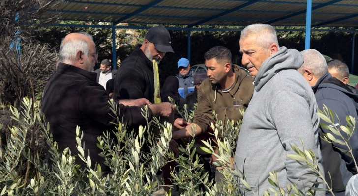 بلدية شقرا ودوبيه تنظم ندوة زراعية لتشجيع زراعة الأشجار المثمرة