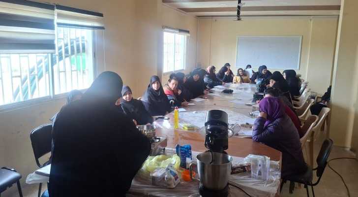 بلدية برعشيت تُنظم دورة للحلويات الرمضانية بالتعاون مع مؤسسة جهاد البناء