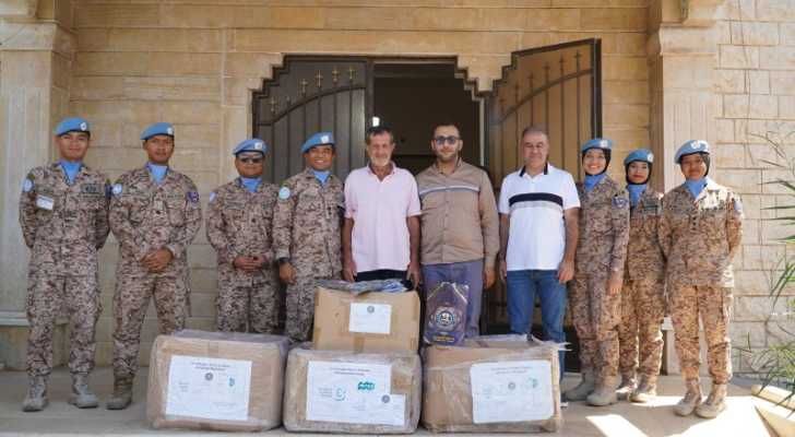 هبّة عينية لبلدية ديرقانون النهر من اليونيفيل ووعود بتطوير المركز الصحي