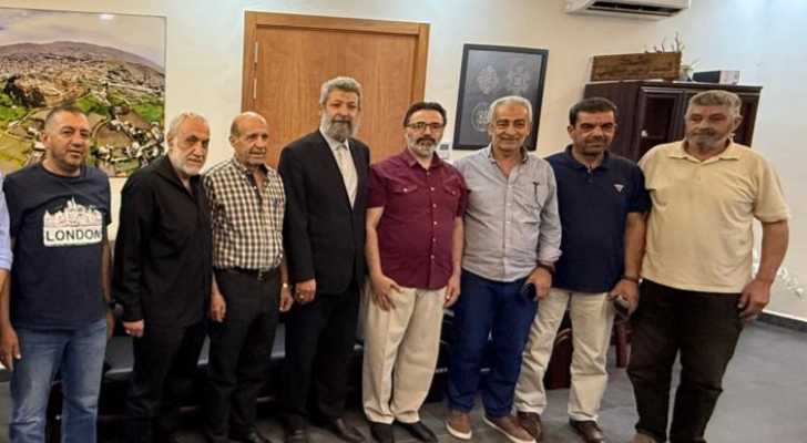 رئيس بلدية بعلبك يؤكد مواصلة الجهود بالإمكانيات المتاحة