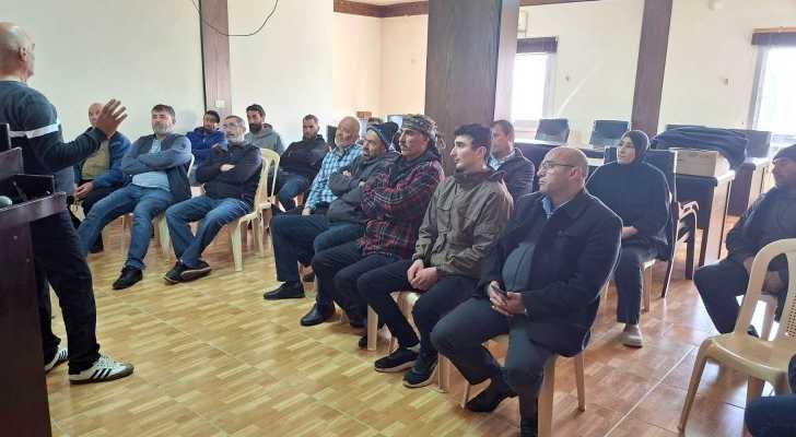 وزارة الزراعة تنظم محاضرة في راشيا حول الحمى القلاعية