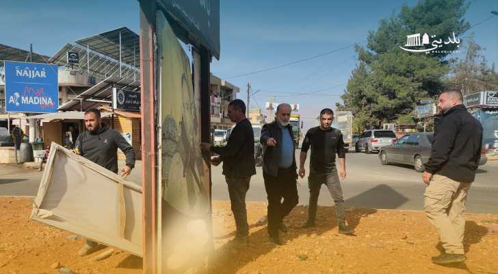 اتحاد بلديات بعلبك يطلق حملة لإزالة الإعلانات والصور على الطريق الدولية