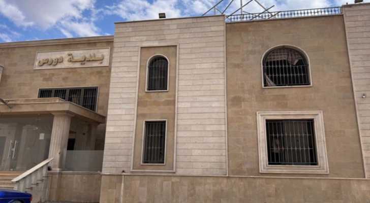 بلدية دورس تدعو المؤسسات المتضررة من العدوان الإسرائيلي إلى توثيق أضرارها عبر مسح أممي