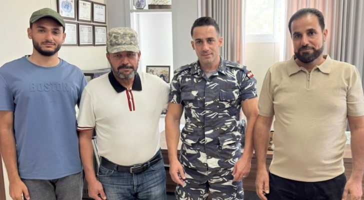 بلدية طورا تبحث الأوضاع الأمنية وشؤون البلدة مع آمر فصيلة العباسية