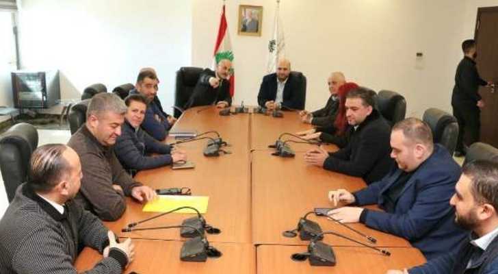 وزير الصحة واتحادا بلديات إقليم الخروب يبحثون واقع القطاع الصحي في ظل النزوح