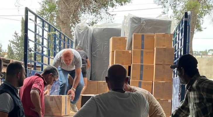 اتحاد بلديات الشقيف - النبطية يواصل توزيع الخبز والمساعدات دعماً للأهالي الصامدين