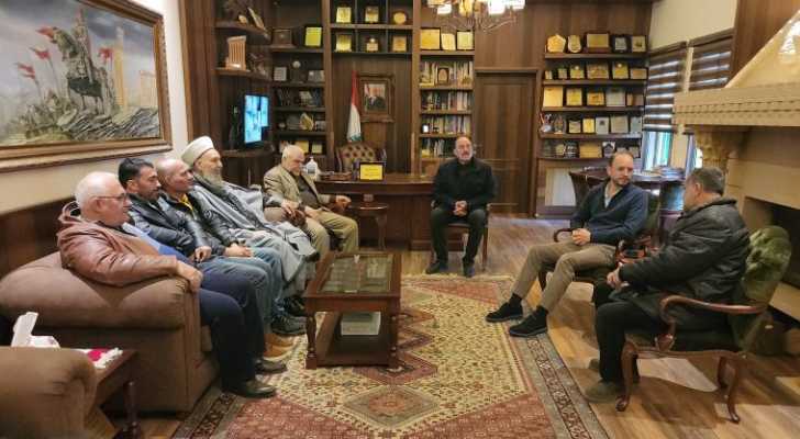 حملة لإزالة التعديات عن خط مياه نبع 