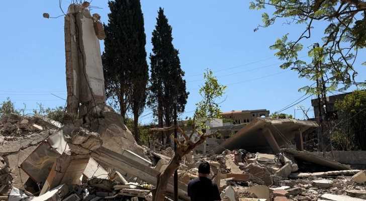 بلدية السلطانية تباشر إزالة الردميات وتدعو الأهالي إلى التريث في العودة