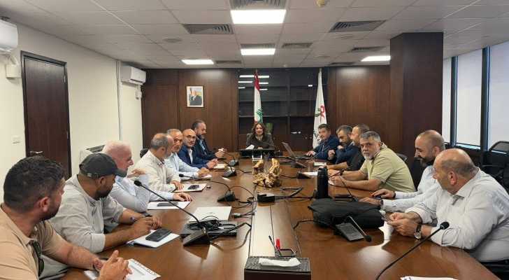 اتحاد بلديات قضاء بنت جبيل يبحث مع وزيرة الشؤون الاجتماعية أوضاع النازحين واحتياجات البلديات