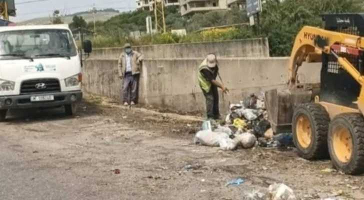 اتحاد بلديات قضاء زغرتا يواكب حملة بيئية مشتركة لإزالة النفايات على طريق مجدليا - علما